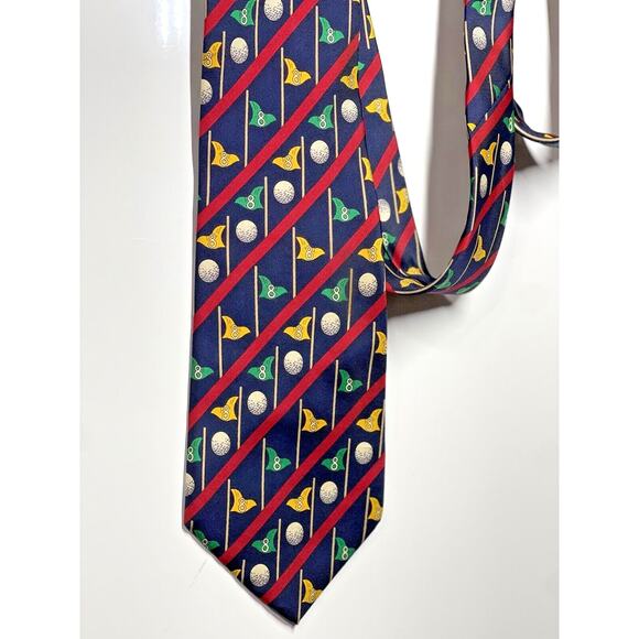 Brooks Brothers 100% Silk Tie Golf Business Casual Preppy Men's Handmade In USA - Picture 1 of 9